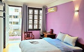 Rainbow Homestay - No 8 Alley 18B Tong Dan